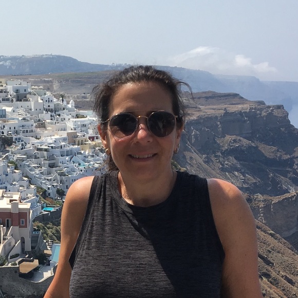 Meet your Posher, Karen - Picture 1 of 1